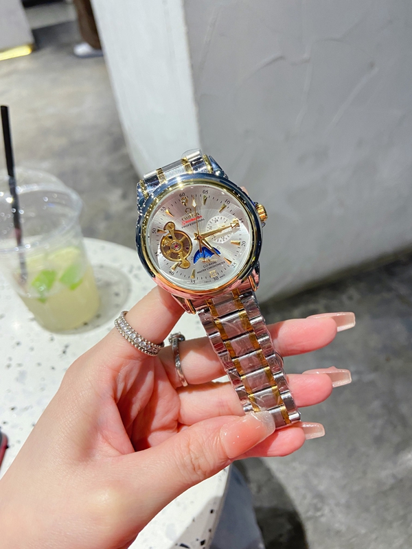 ブランド時計内部構造